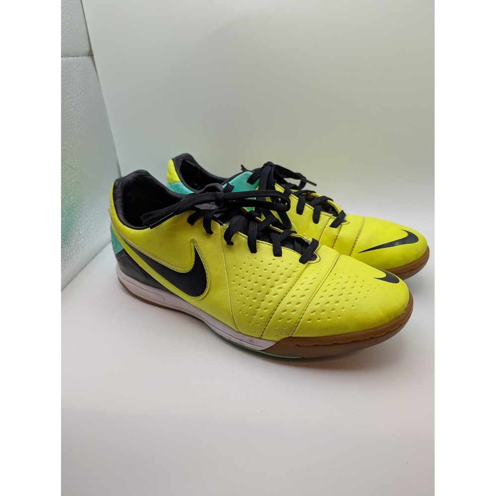 Nike CTR360 Libretto III IC Indoor Soccer Shoes Volt Black‎ Mens 7.5 525171-703